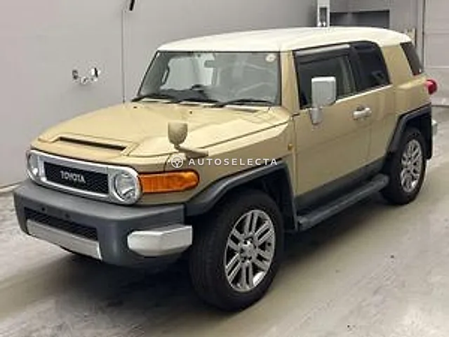 Toyota FJ Cruiser 2017, auction grade 4.5