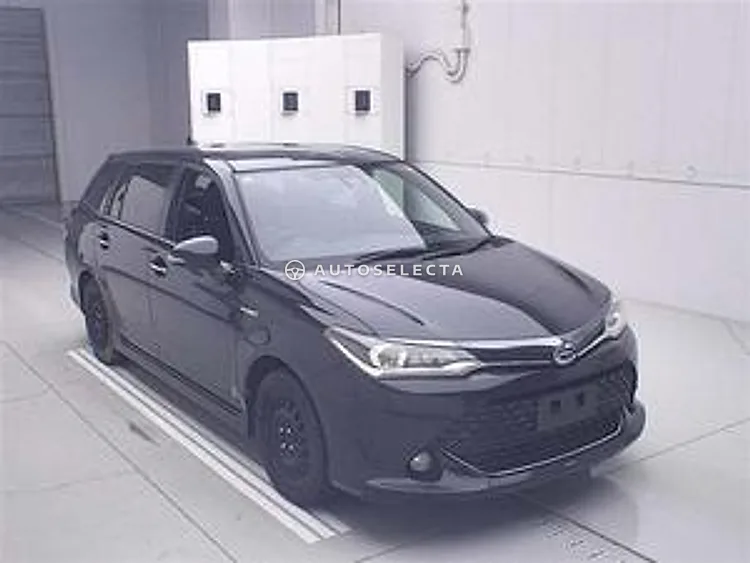 Toyota Corolla Fielder 2015, photo 1 of 1