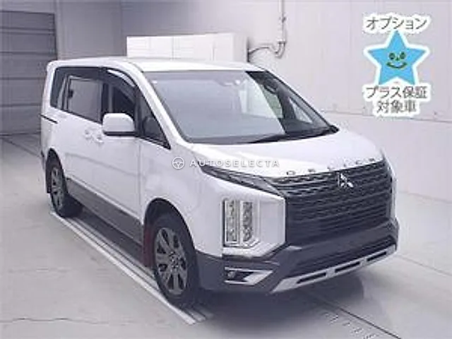 Mitsubishi Delica D:5 2023, auction grade 5