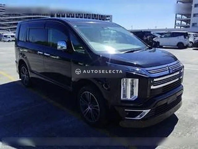 Mitsubishi Delica D:5 Urban Gear 2019