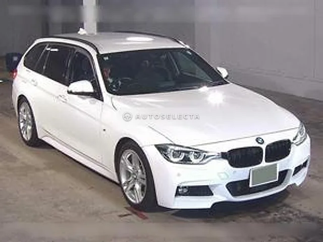 BMW 3 Series 2018, auction grade 4.5