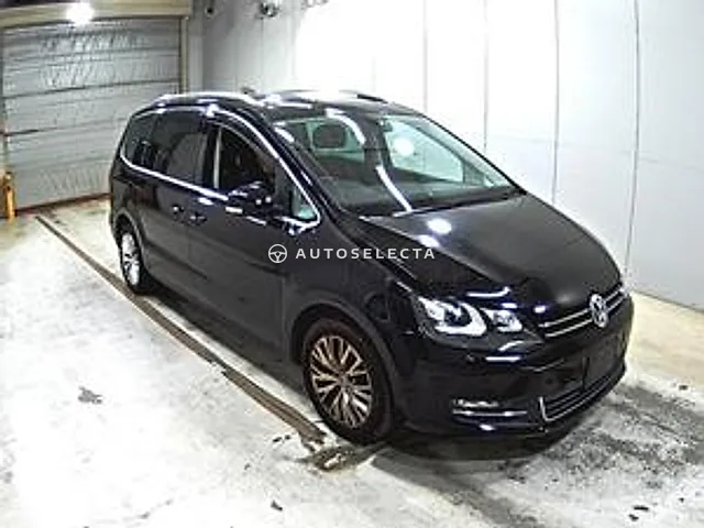 Volkswagen Sharan 2015, auction grade 3.5