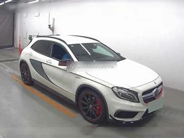 Mercedes-AMG GLA-Class 2014, auction grade 4.5