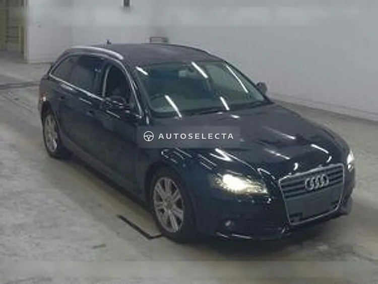 Audi A4 Avant 2011, photo 1 of 1