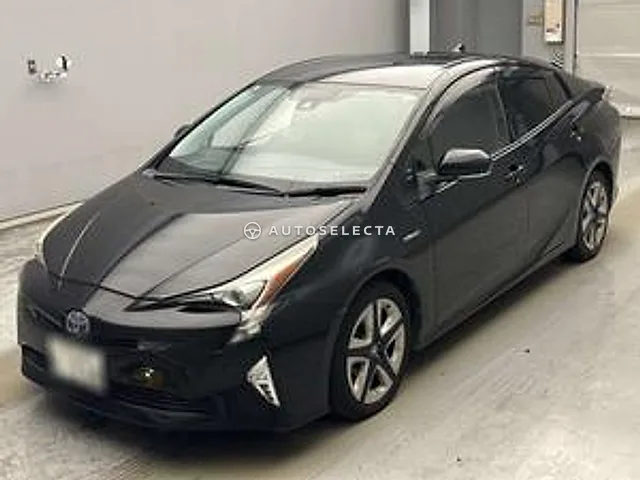 Toyota Prius 2016, auction grade 3