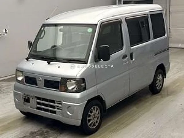 Nissan Clipper Van 2010, auction grade R