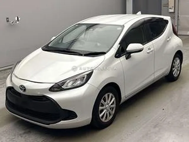 Toyota Aqua 2021, auction grade RA