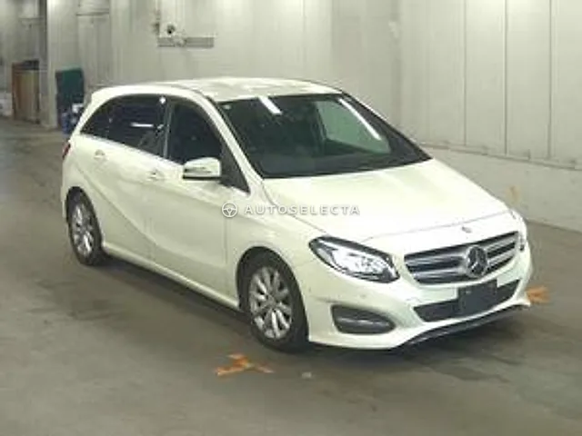 Mercedes-Benz B-Class 2015, auction grade 4.5