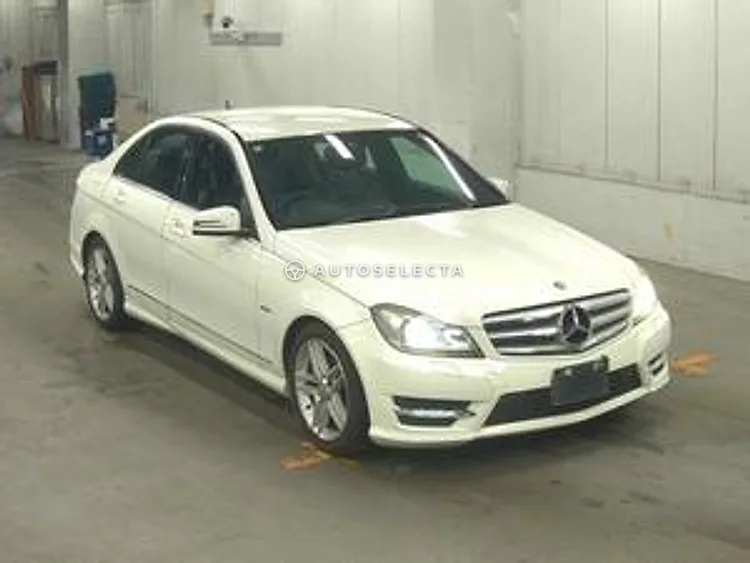Mercedes-Benz C-Class 2012, photo 1 of 1