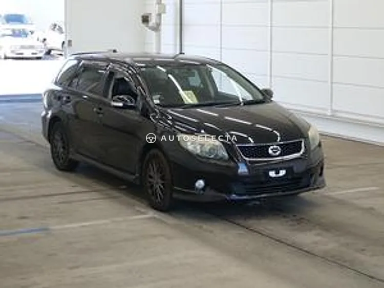 Toyota Corolla Fielder 2011, photo 1 of 1