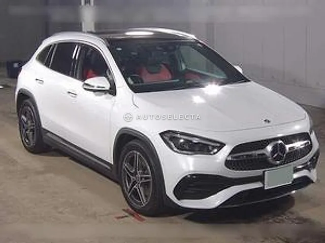 Mercedes-Benz GLA-Class 2020, auction grade 4.5