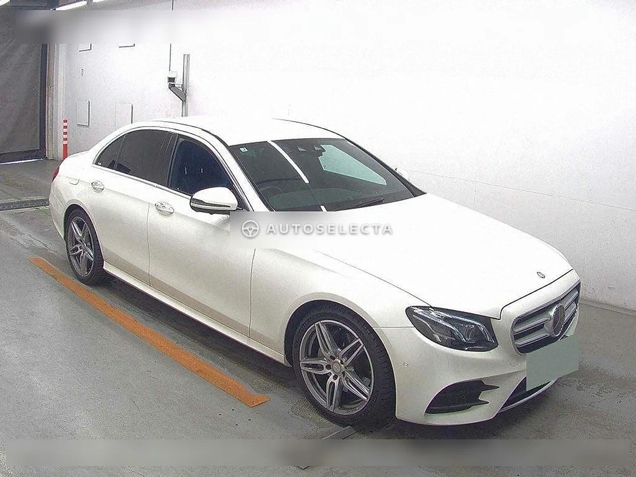 Mercedes-Benz E-Class 2017, photo 1 of 1