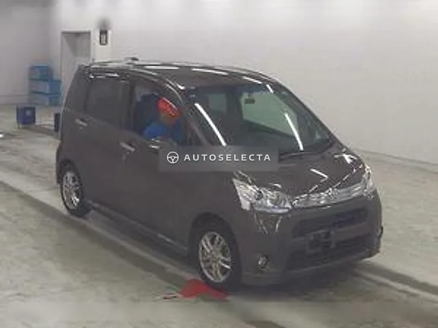 Daihatsu Move 2011