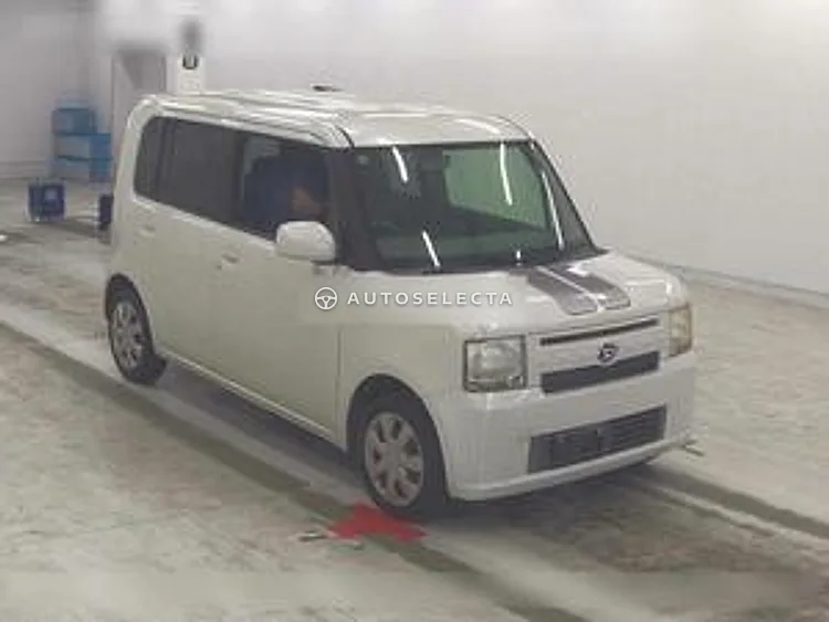 Daihatsu Move Conte 2014, photo 1 of 1