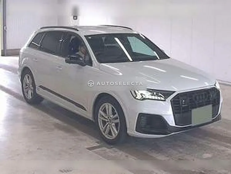 Audi Q7 2022, photo 1 of 6