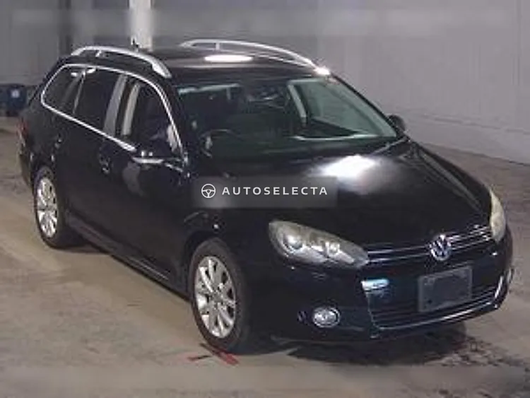 Volkswagen Golf Variant 2012, photo 1 of 1