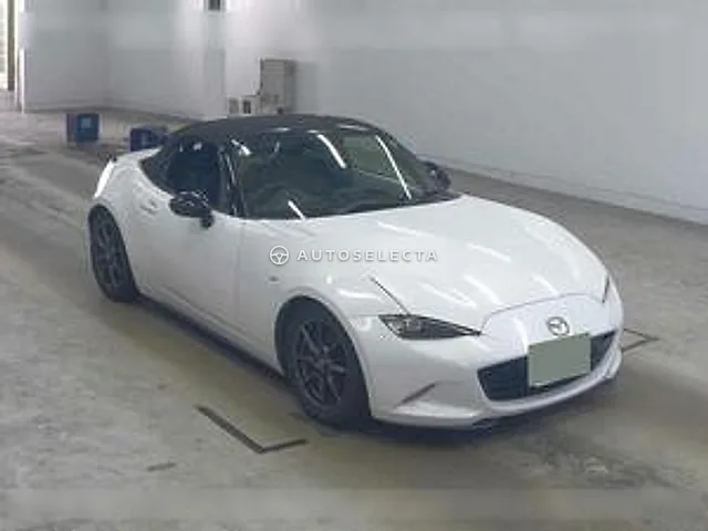 Mazda Roadster 2015, auction grade 4