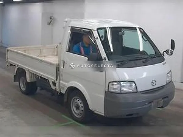 Mazda Bongo Truck 1999, auction grade 3.5
