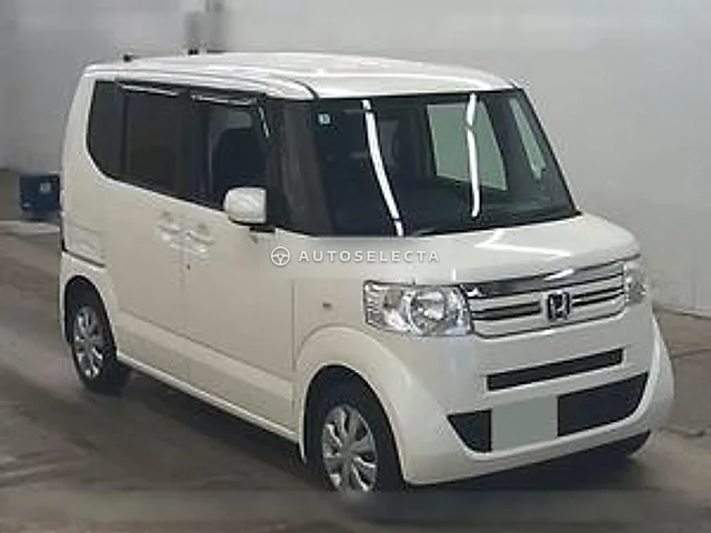 Honda N-BOX 2017, auction grade 4