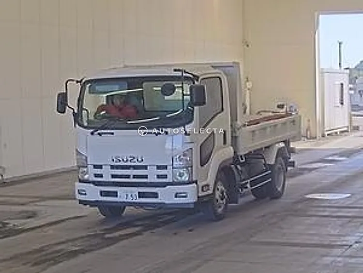 Isuzu Forward 2012, photo 1 of 1