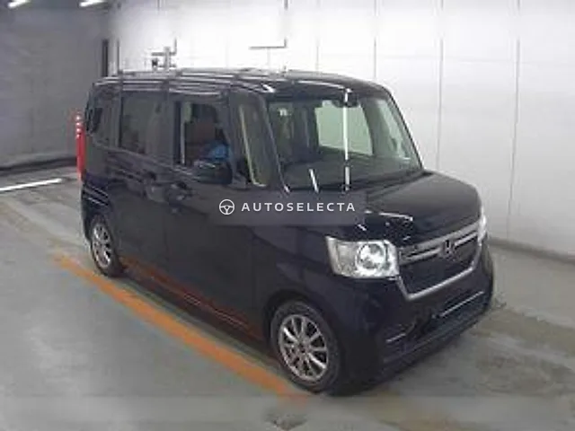 Honda N-BOX 2021, auction grade R