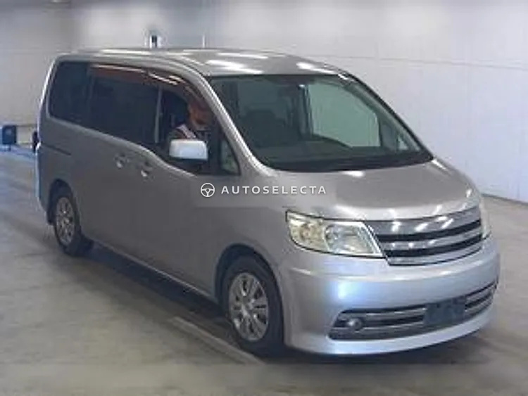 Nissan Serena 2006, photo 1 of 1