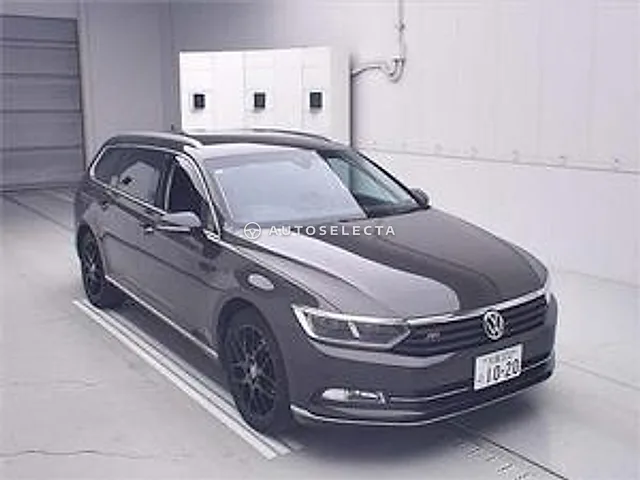 Volkswagen Passat Variant 2017, auction grade 4