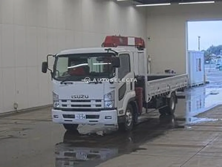 Isuzu Forward 2013, photo 1 of 1