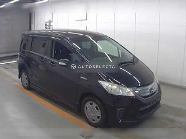 Honda Freed Hybrid 2013, auction grade 3.5