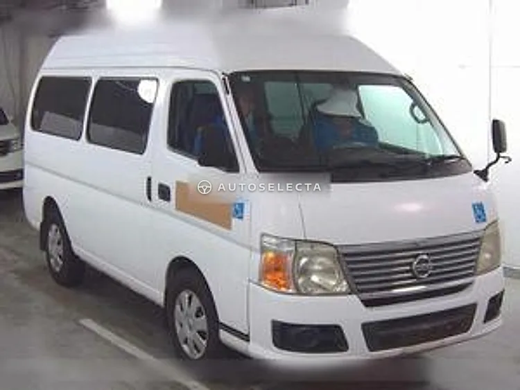 Nissan Caravan Bus 2010, photo 1 of 6
