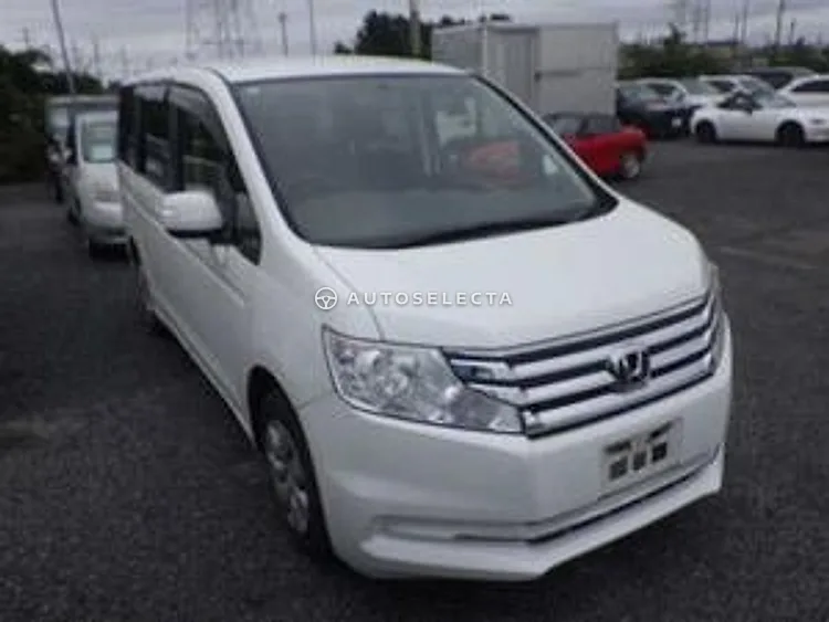 Honda Stepwgn 2014, photo 1 of 1