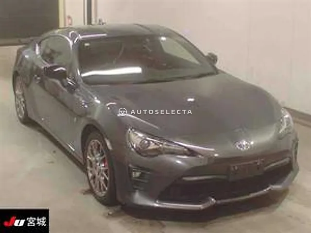 Toyota 86 2021, auction grade R