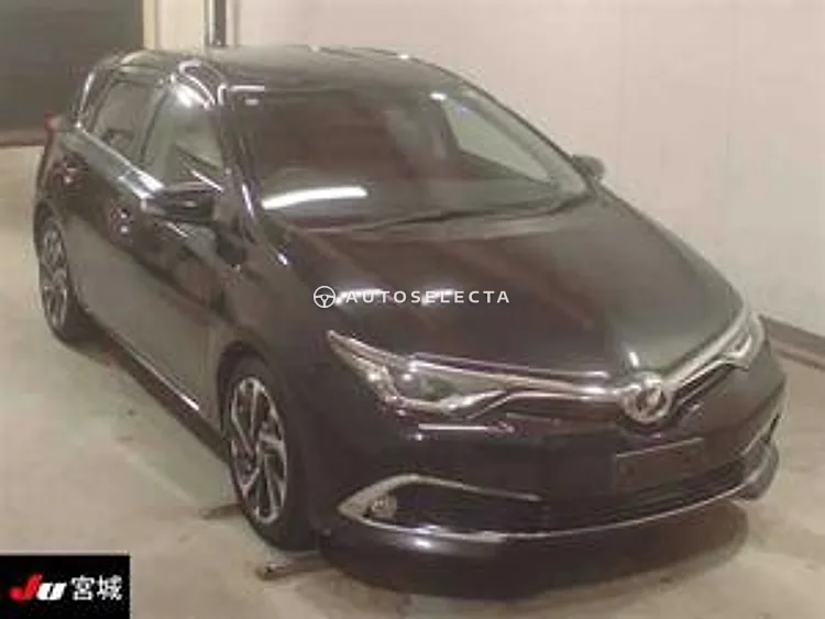 Toyota Auris 2015, photo 1 of 1