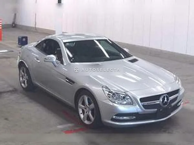 Mercedes-Benz SLK 2011, auction grade 4.5