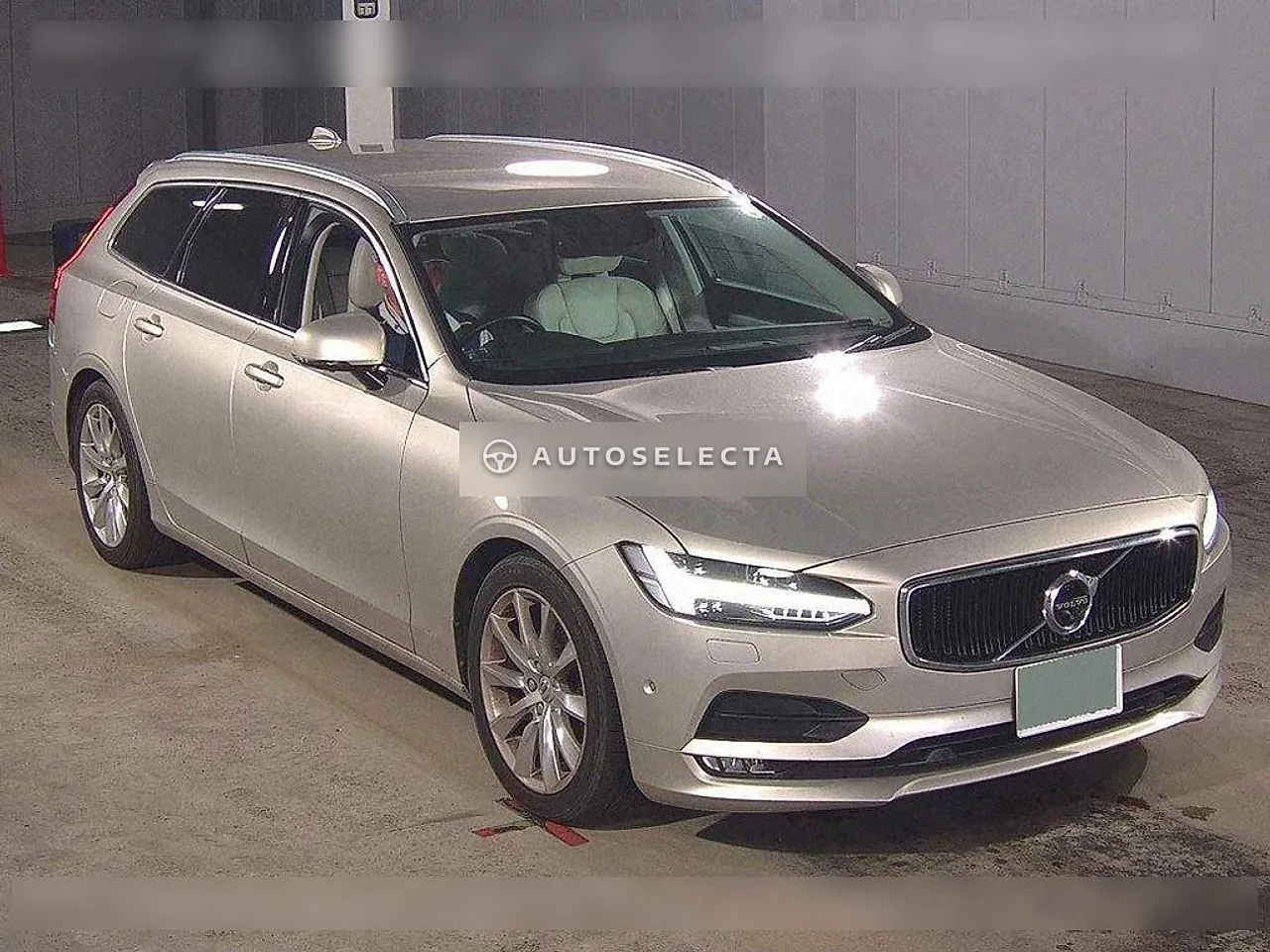 Volvo V90 2018, photo 1 of 6