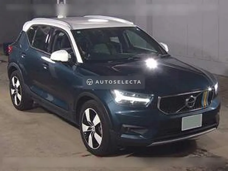 Volvo XC40 2021, photo 1 of 1