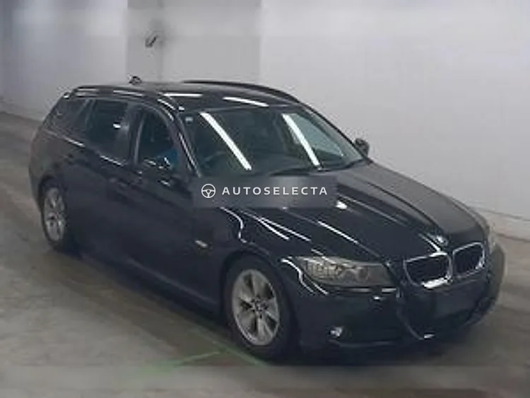 BMW 3 Series 2011, photo 1 of 1