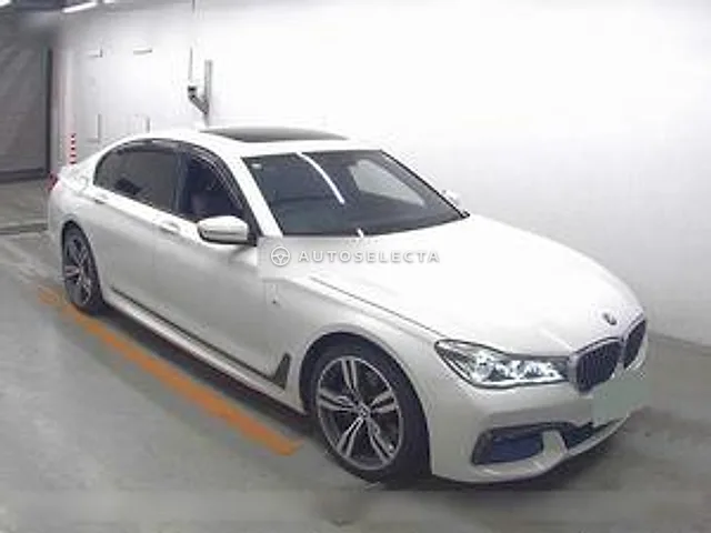 BMW 7 Series 2017, auction grade 4.5