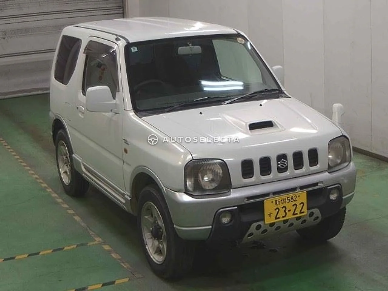 Suzuki Jimny 2000, photo 1 of 1