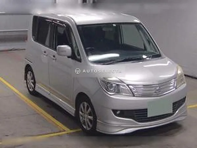 Suzuki Solio 2013, auction grade 4