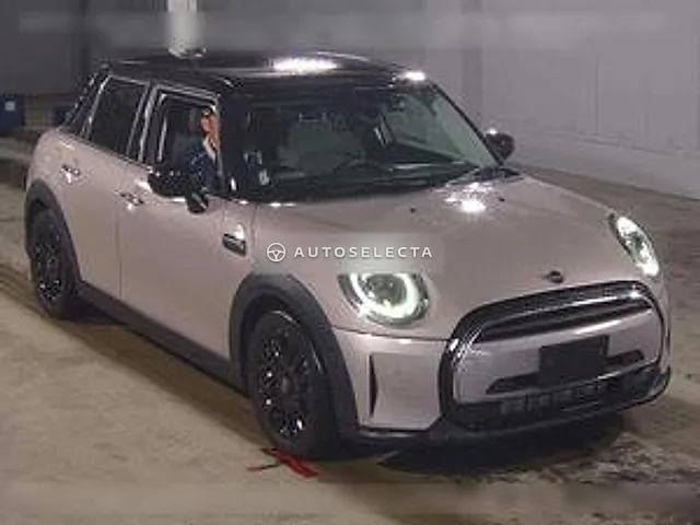 MINI 2023, auction grade 5