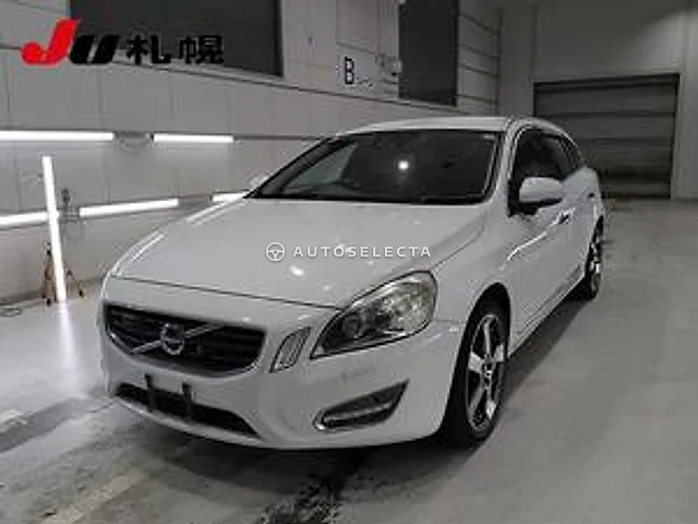 Volvo V60 2012, auction grade 3.5