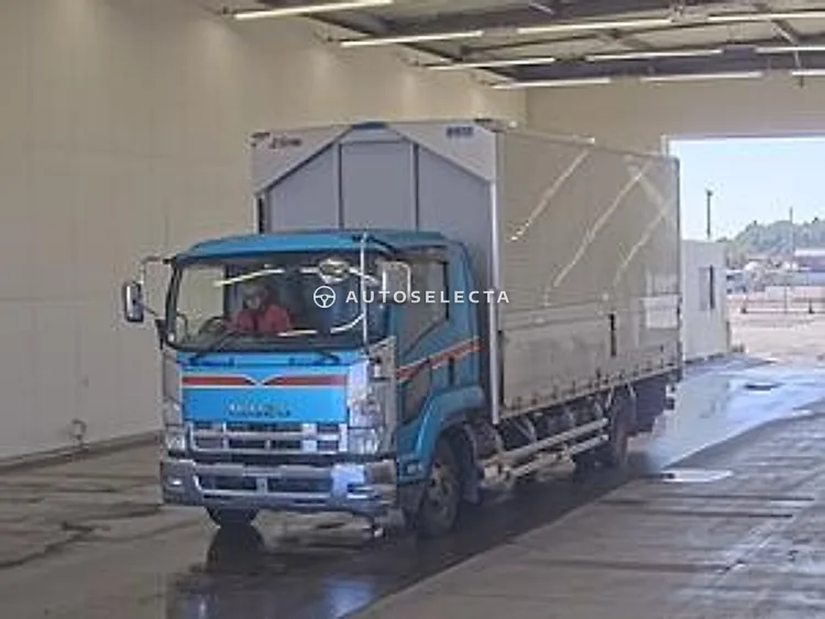 Isuzu Forward 2012, photo 1 of 1