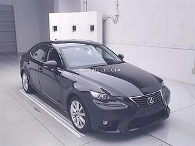 Lexus IS 2016, auction grade 4