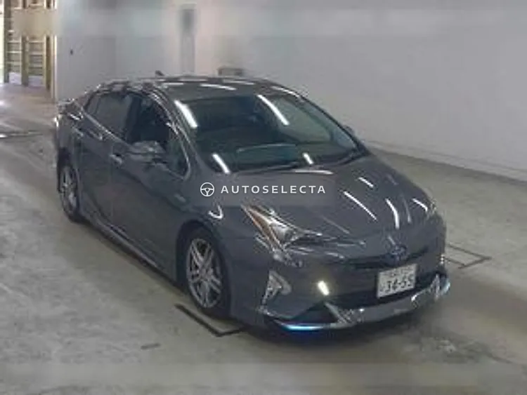 Toyota Prius 2016, photo 1 of 1