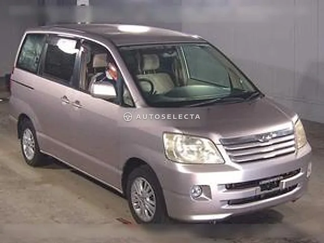 Toyota Noah 2002, auction grade 3.5