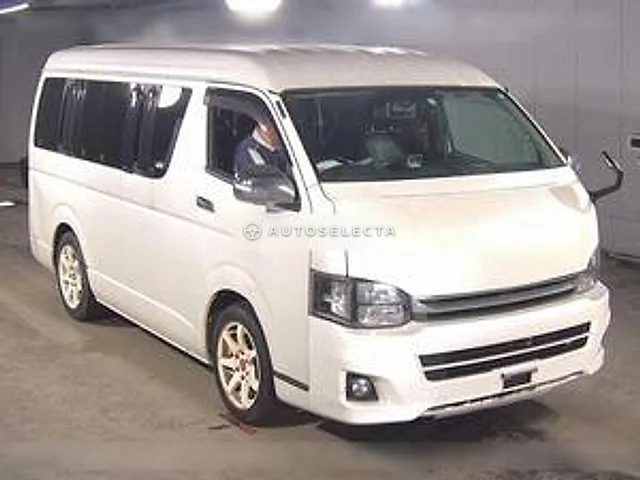 Toyota Hiace Wagon 2011, auction grade 3