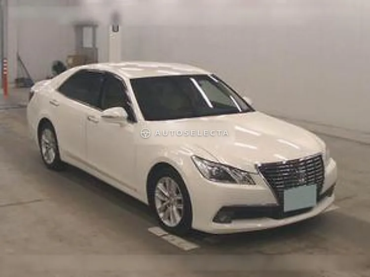 Toyota Crown 2013, photo 1 of 1