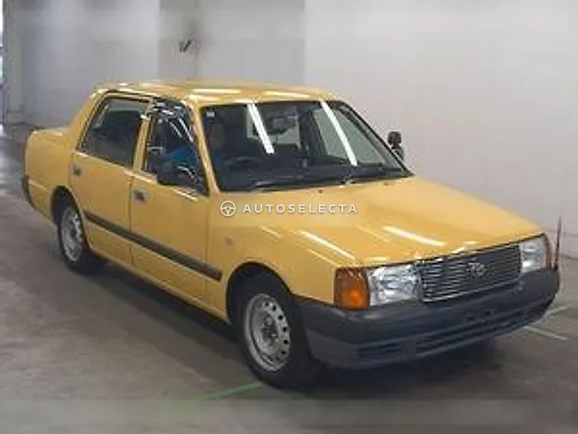 Toyota Comfort 2015, auction grade R