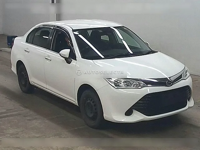 Toyota Corolla Axio 2015, auction grade R